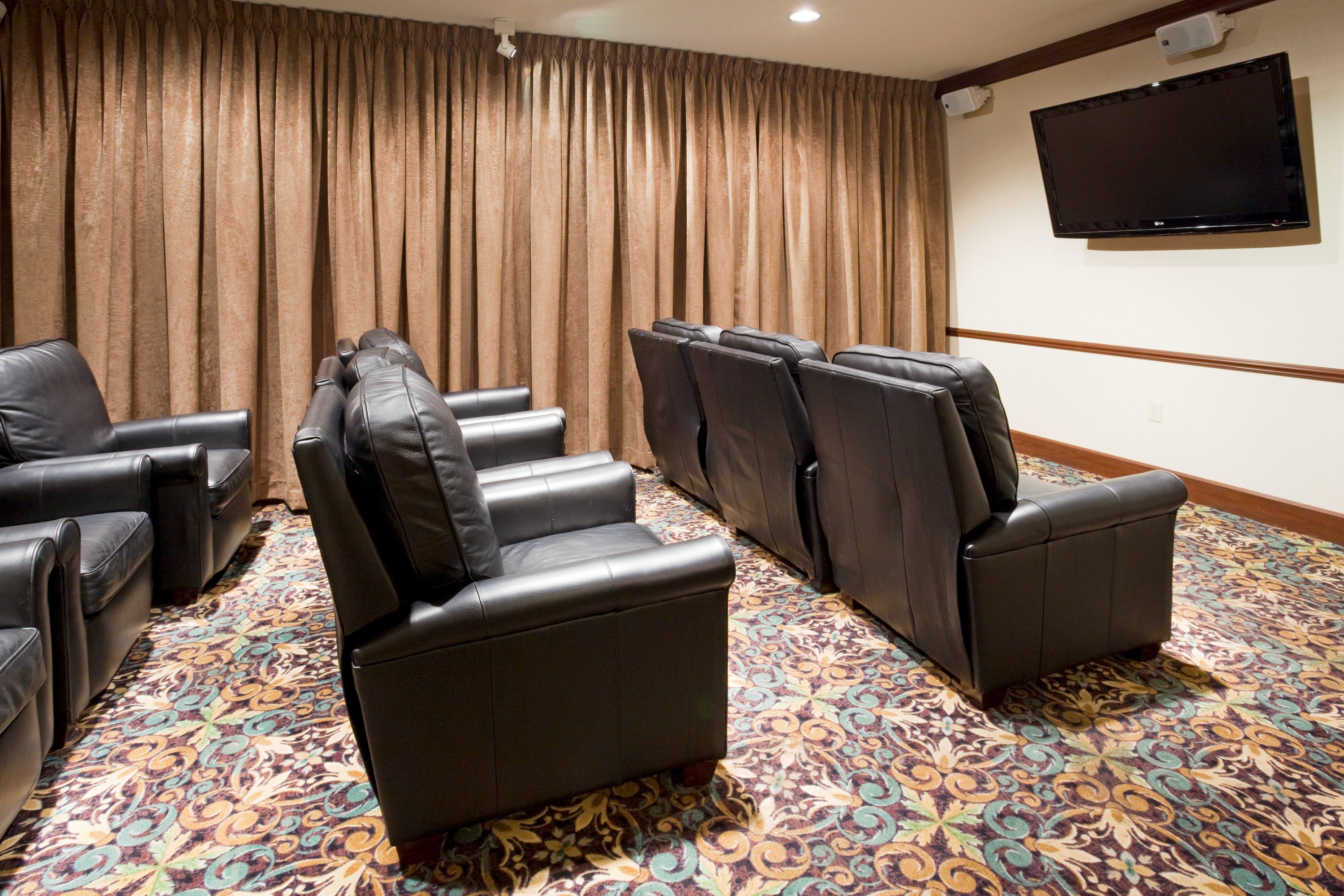 Staybridge Suites Milwaukee West-Oconomowoc By Ihg Bagian luar foto